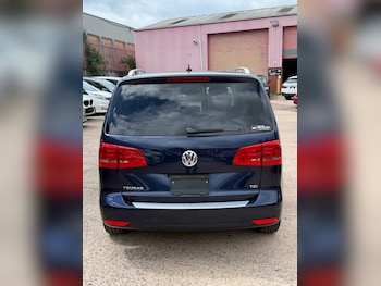 Used Volkswagen Touran 2013 for sale - 78694167: Photo