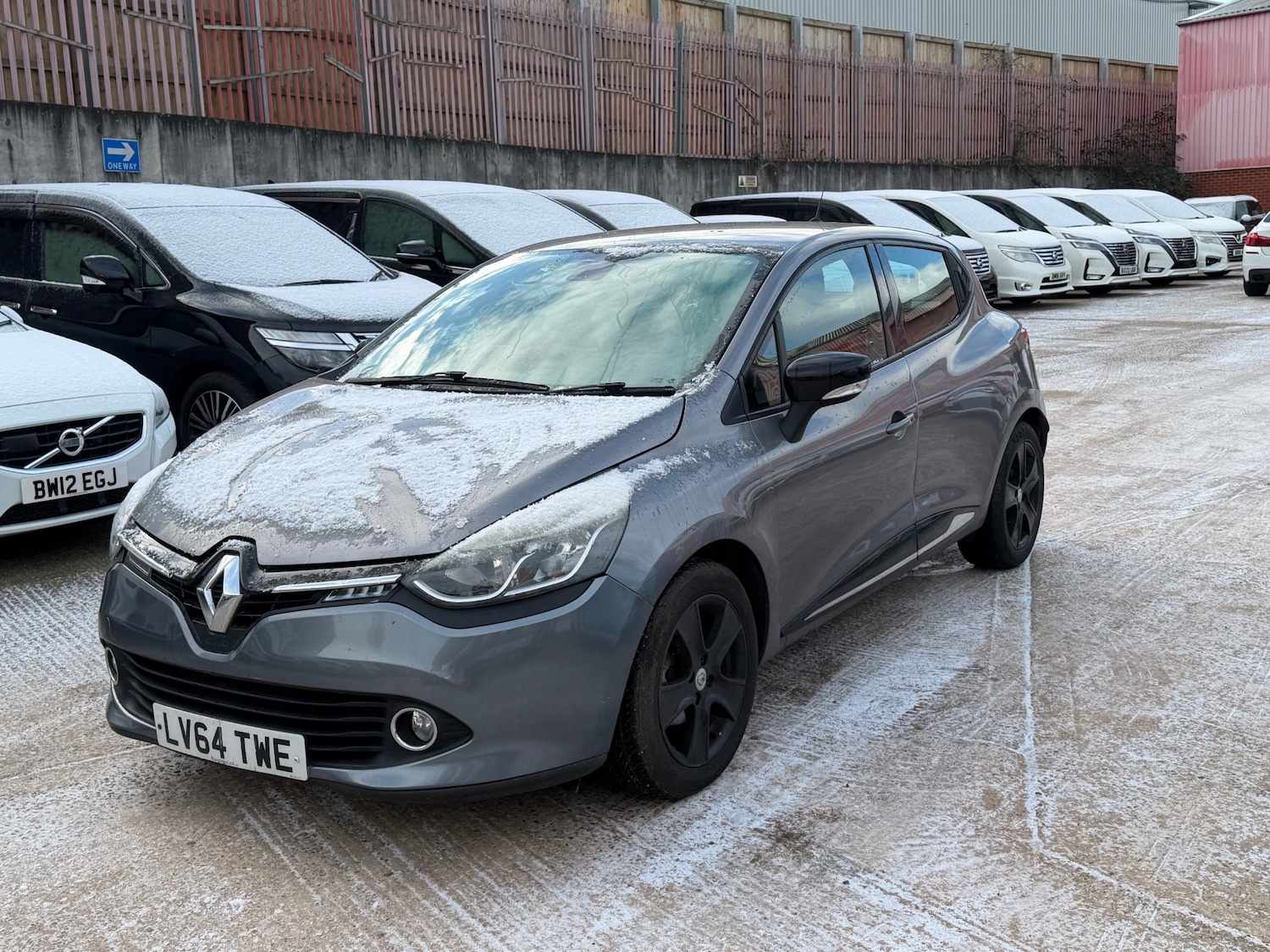 Used Renault Clio 2014 for sale - 77100058: Photo 2