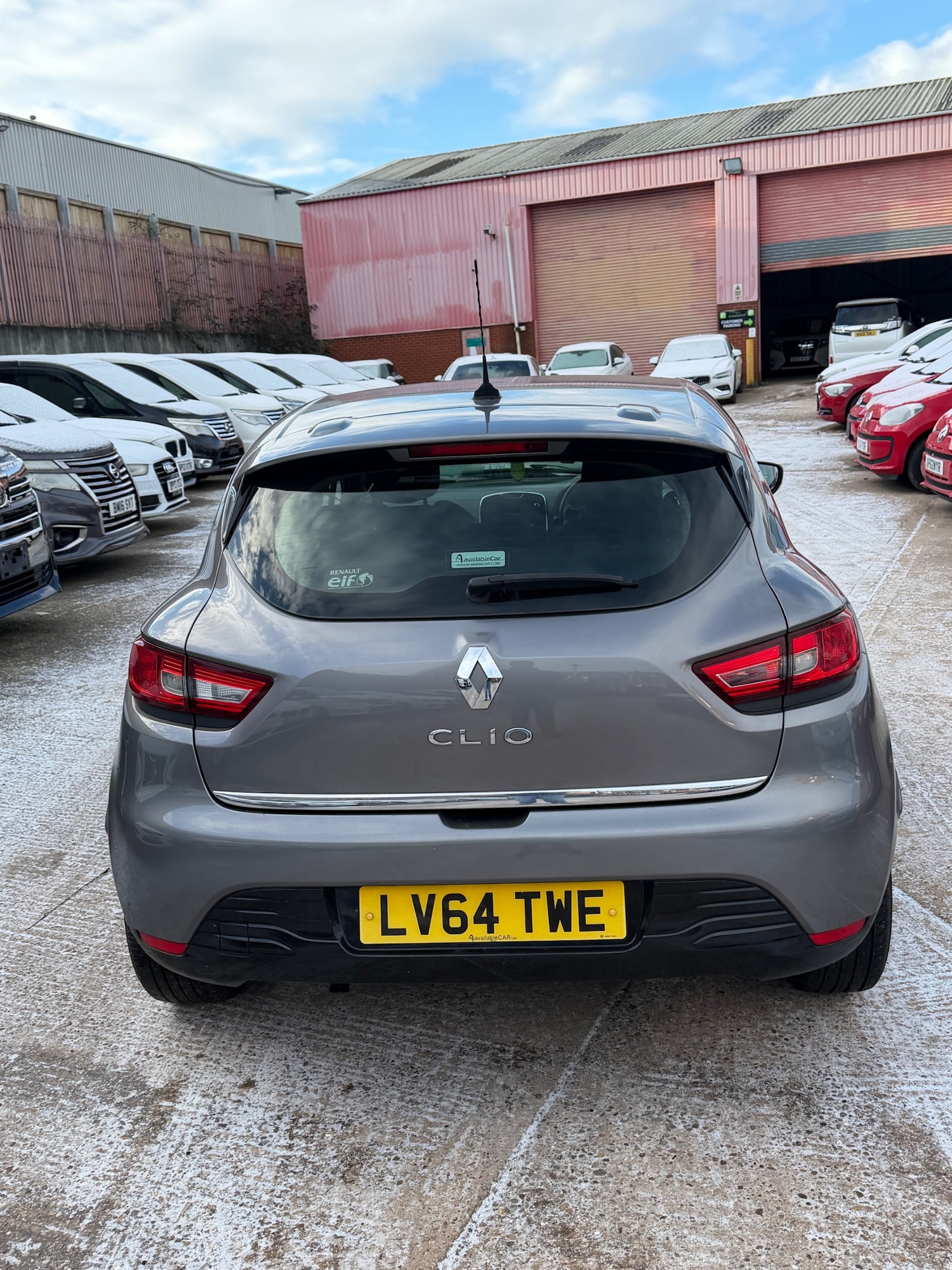 Used Renault Clio 2014 for sale - 77100058: Photo 4
