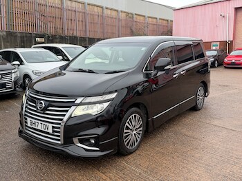 Used Nissan Elgrand 2017 for sale - 76726158: Photo