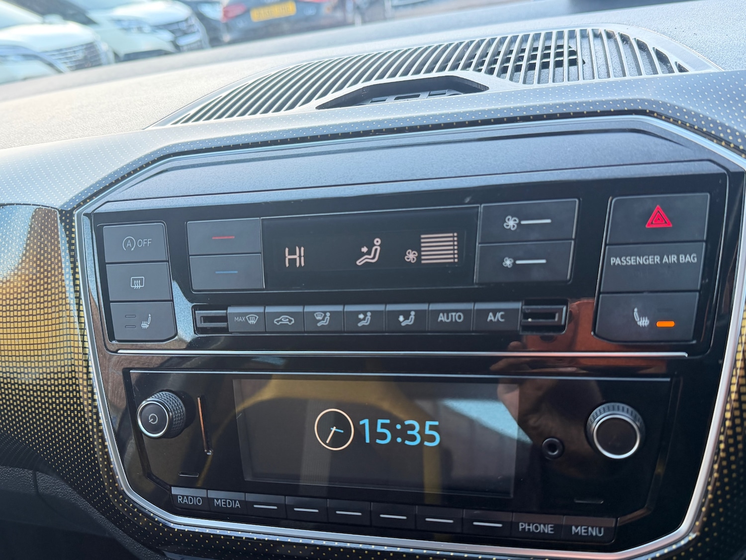 Used Volkswagen up! 2018 for sale - 76446052: Photo 11