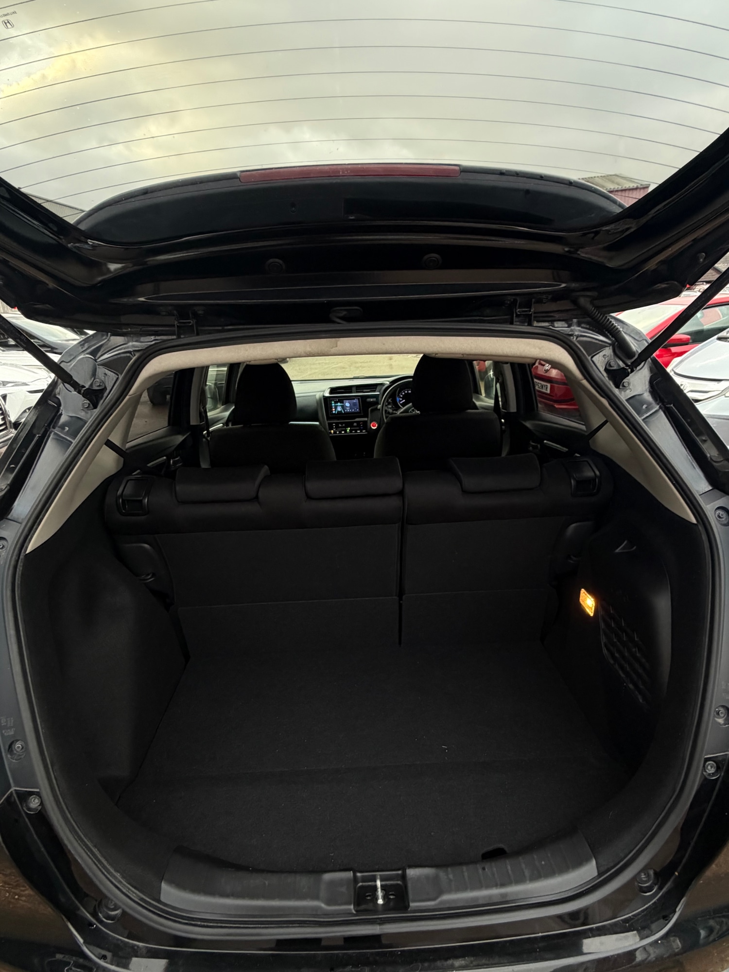 Used Honda Jazz 2018 for sale - 77174372: Photo 9