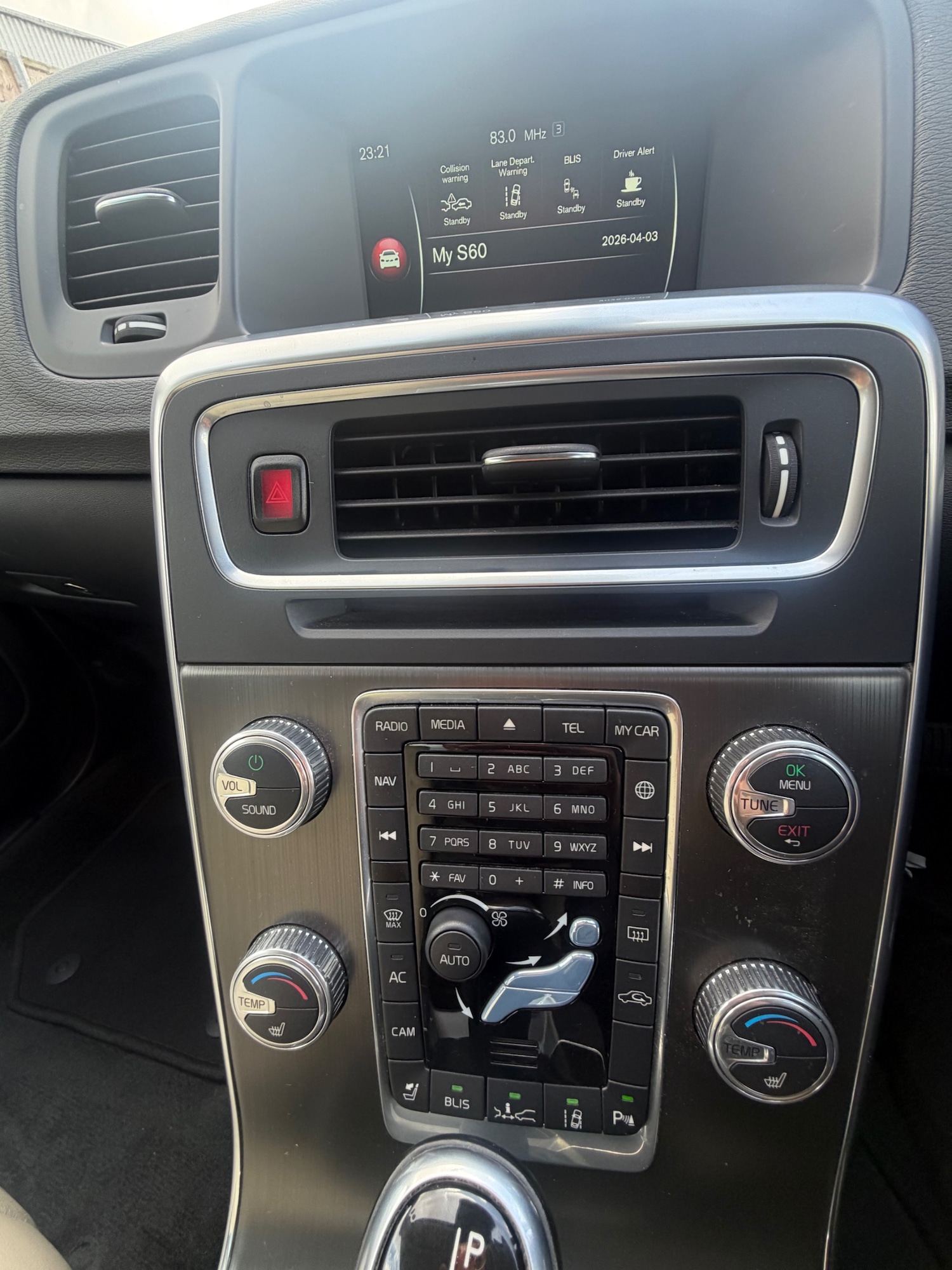 Used Volvo S60 2015 for sale - 78124823: Photo 12