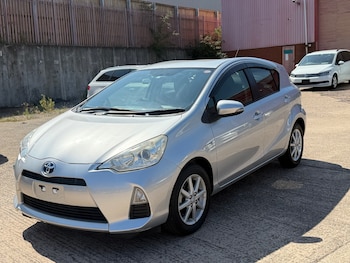 Used Toyota Aqua 2014 for sale - 75543572: Photo