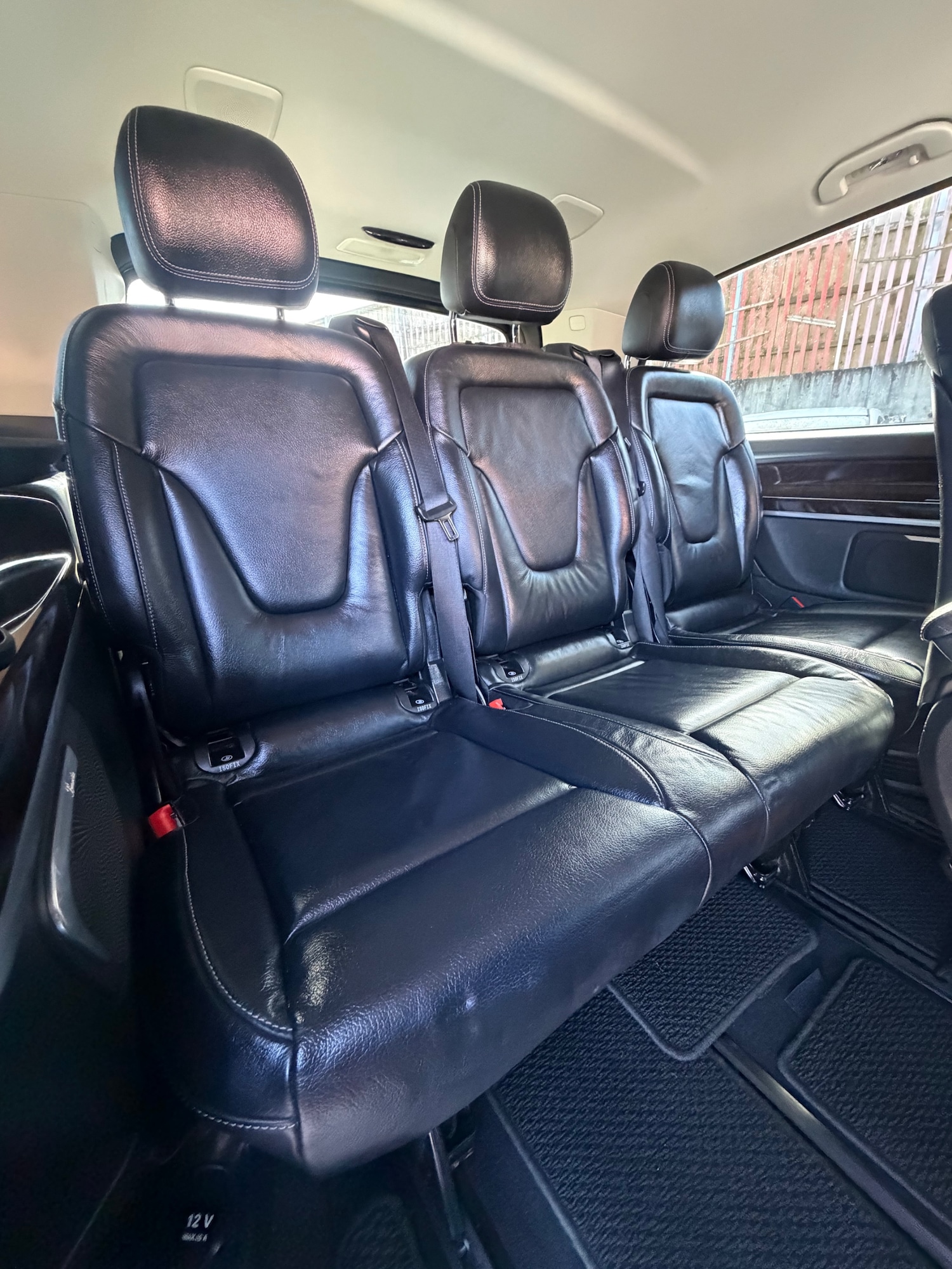 Used Mercedes-Benz V-Class 2016 for sale - 77558855: Photo 10