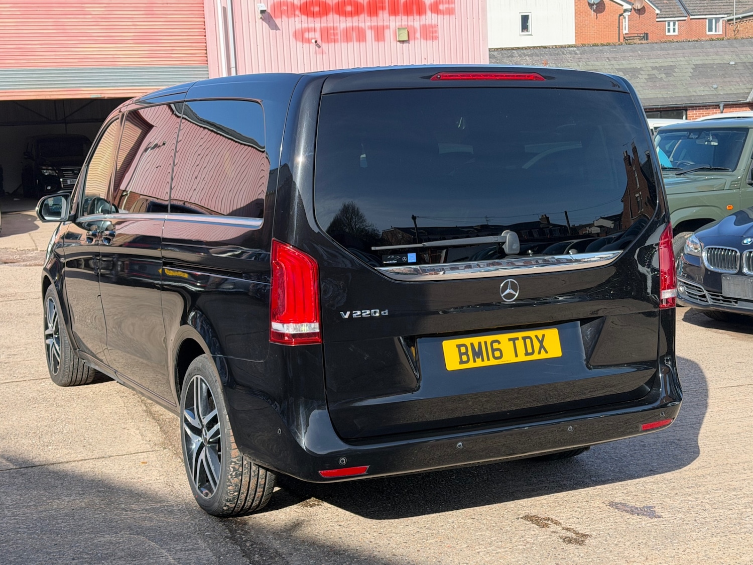 Used Mercedes-Benz V-Class 2016 for sale - 77558855: Photo 5