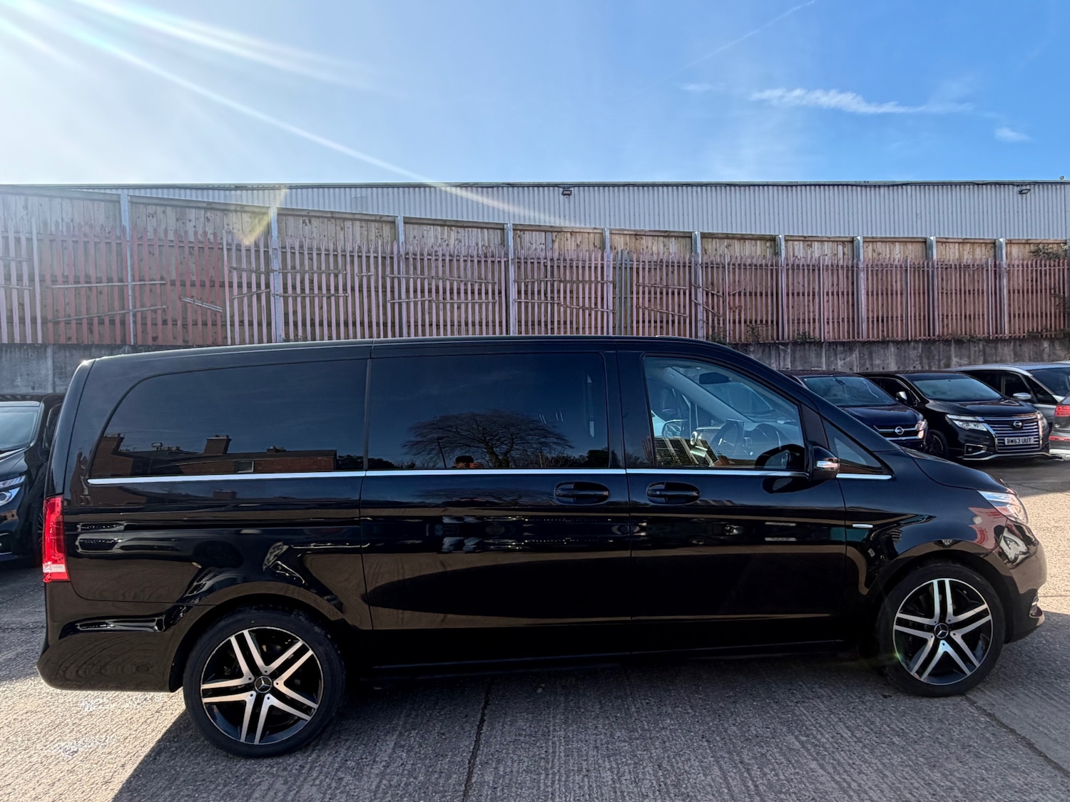 Used Mercedes-Benz V-Class 2016 for sale - 77558855: Photo 7