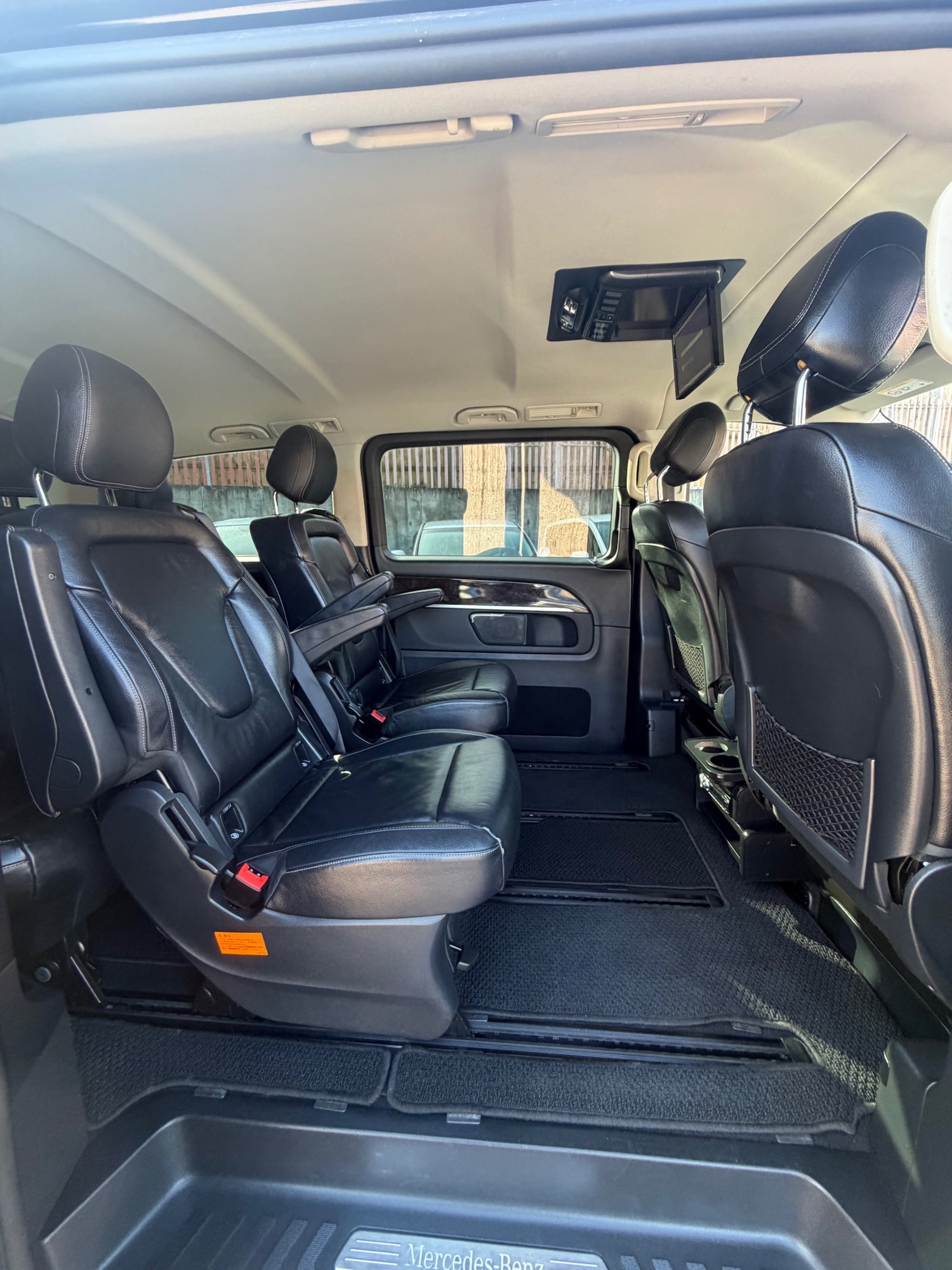 Used Mercedes-Benz V-Class 2016 for sale - 77558855: Photo 9