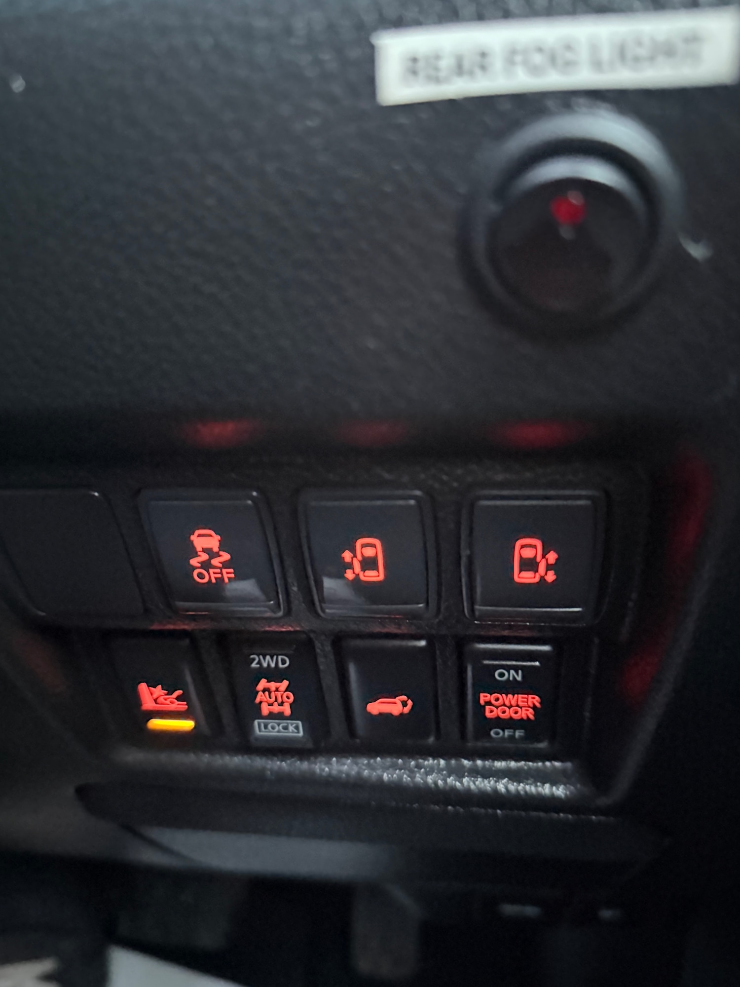 Used Nissan Elgrand 2016 for sale - 76974741: Photo 13