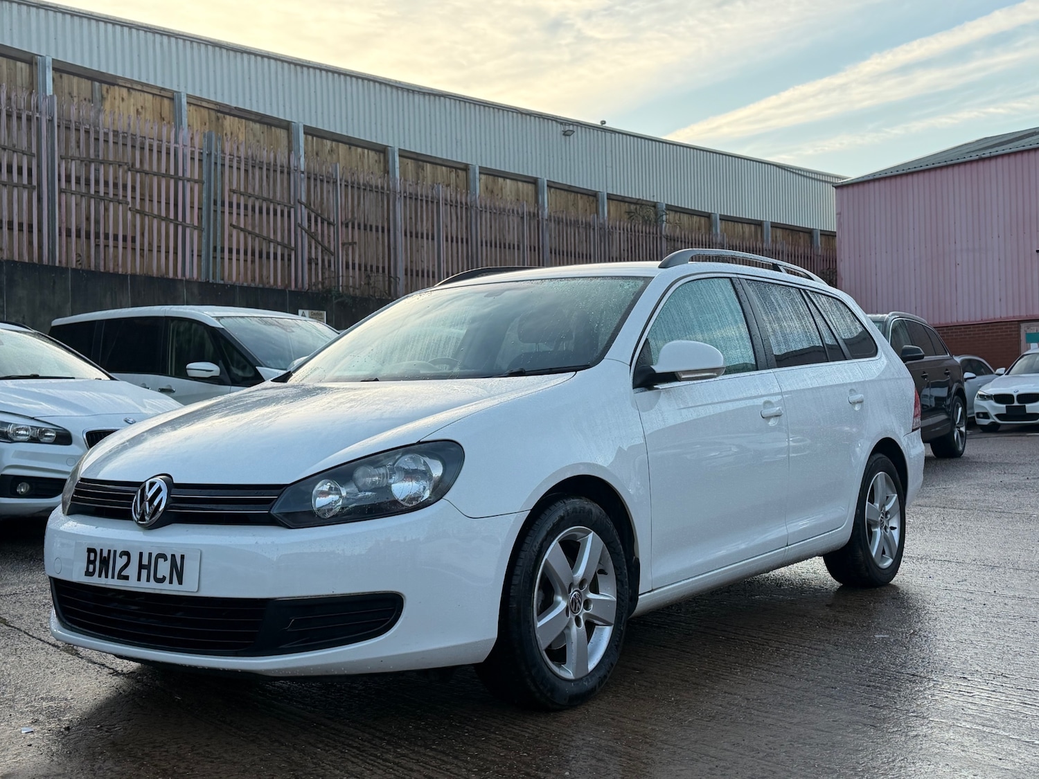 Used Volkswagen Golf 2012 for sale - 76924727: Photo 3