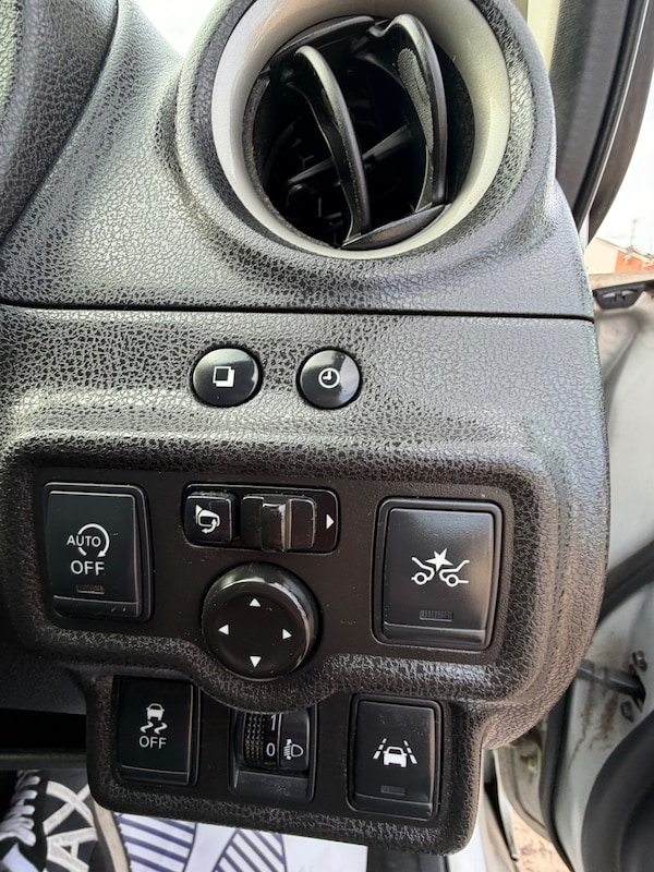 Used Nissan Note 2014 for sale - 76107635: Photo 12