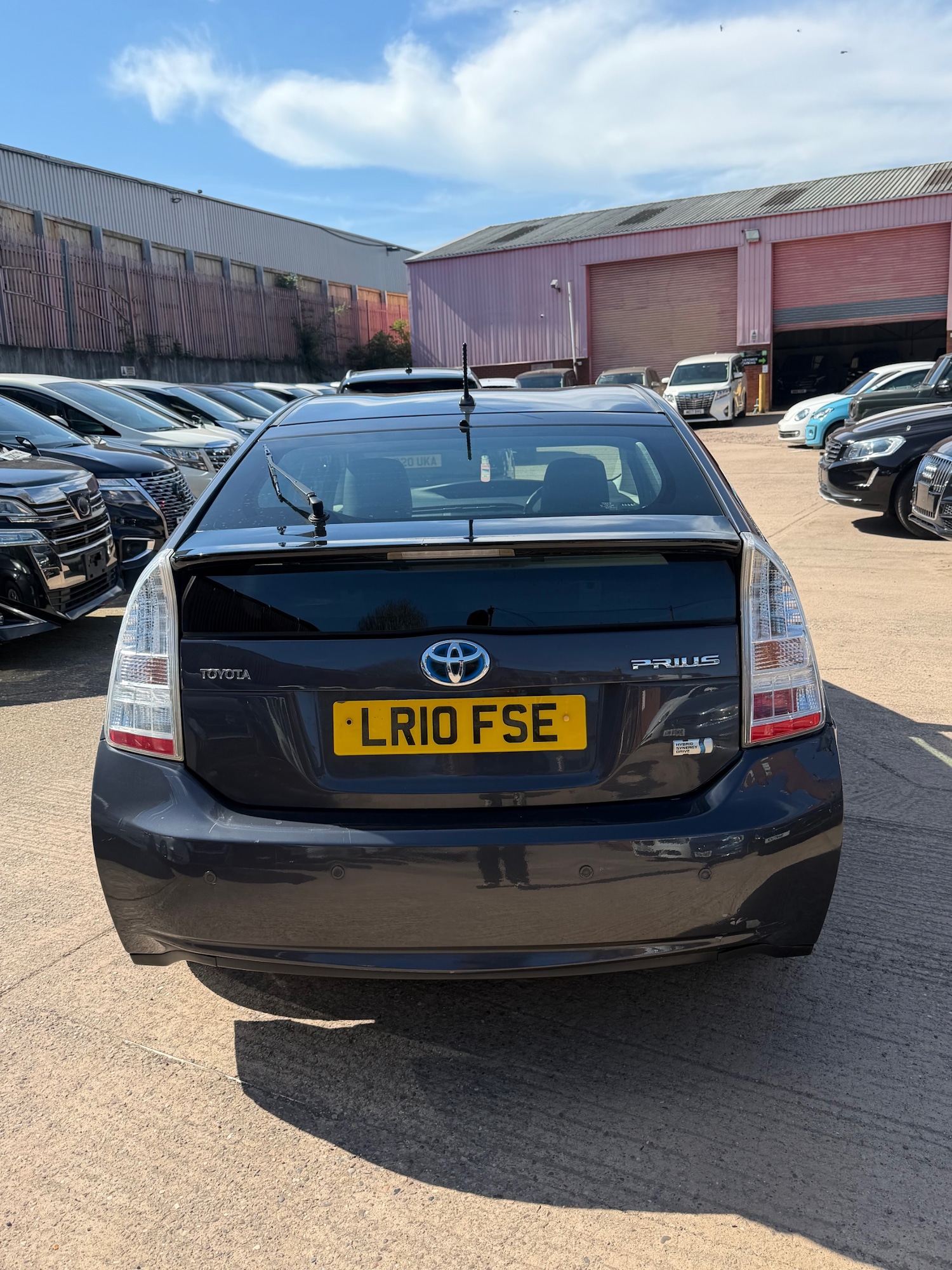 Used Toyota Prius 2010 for sale - 78150743: Photo 4