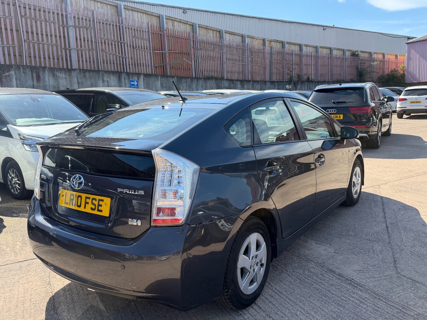 Used Toyota Prius 2010 for sale - 78150743: Photo 6
