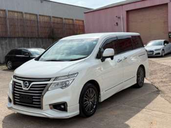 Used Nissan Elgrand 2017 for sale - 74819041: Photo