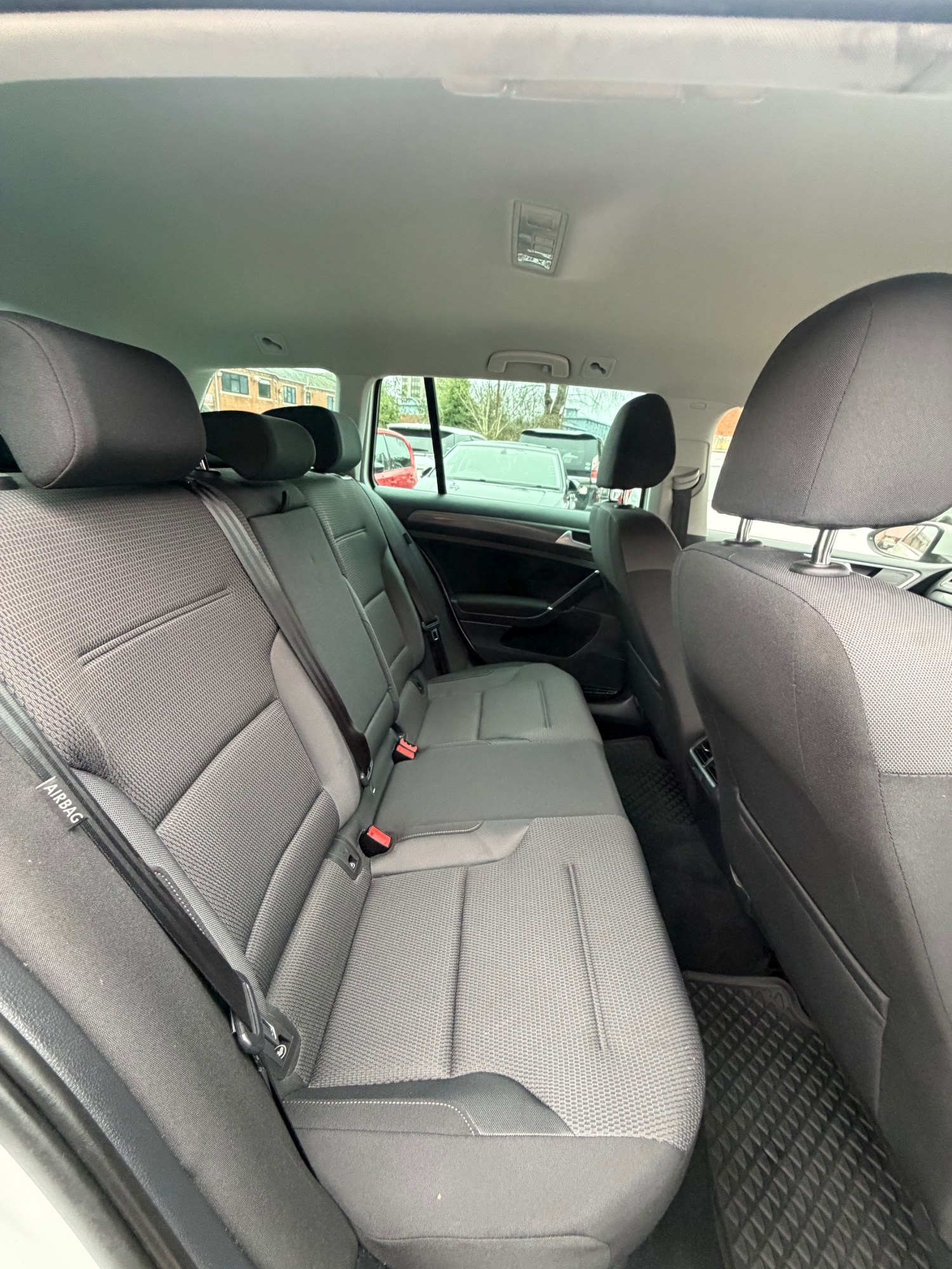 Used Volkswagen Golf 2020 for sale - 77668224: Photo 9