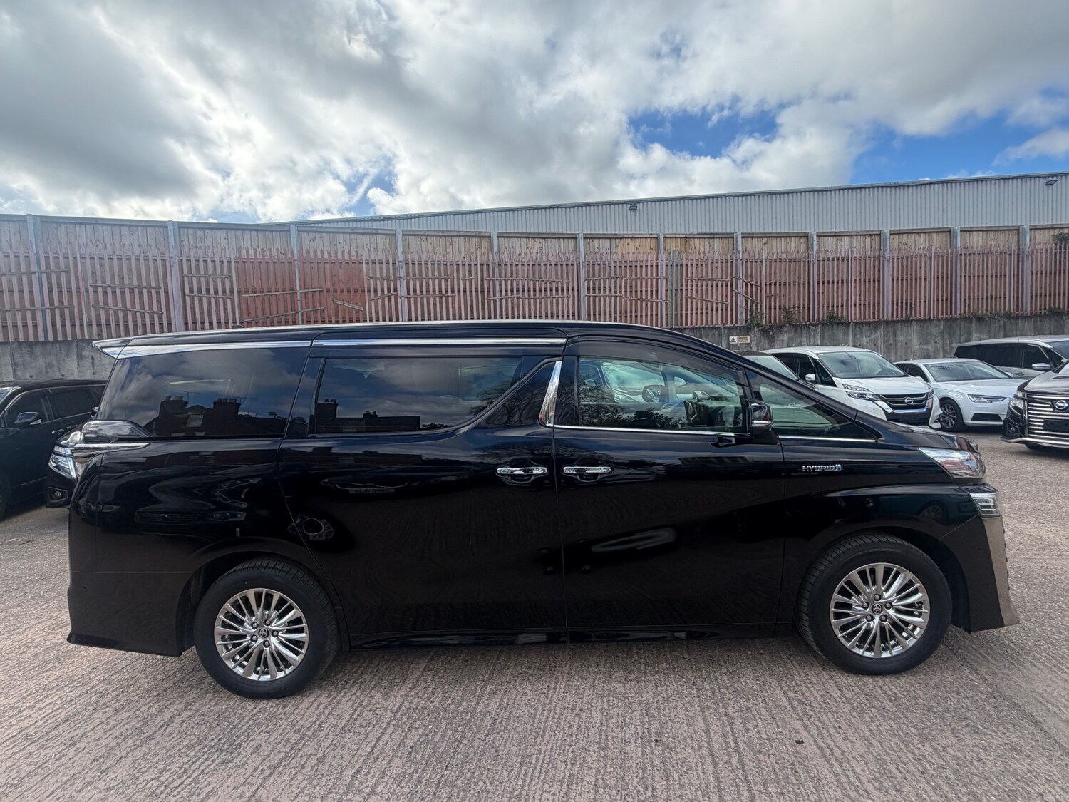 Used Toyota Vellfire 2020 for sale - 78140031: Photo 7