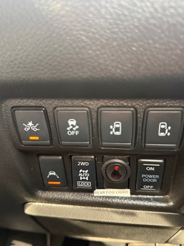 Used Nissan Elgrand 2019 for sale - 76340707: Photo 14