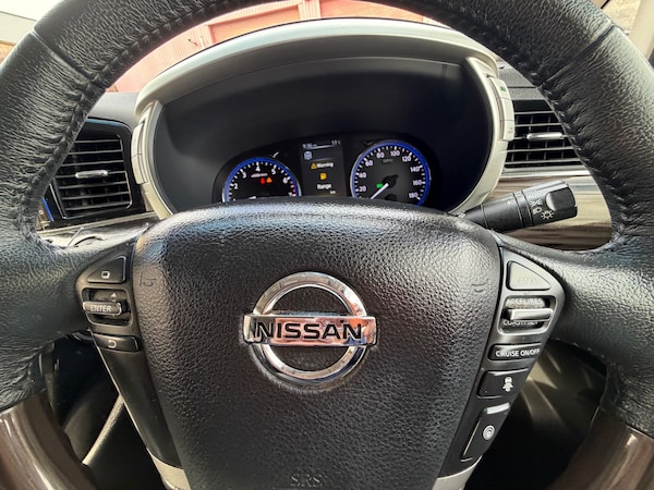 Used Nissan Elgrand 2019 for sale - 76340707: Photo 18