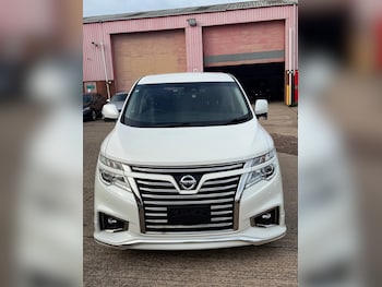 Nissan - Elgrand