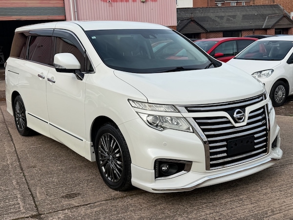 Used Nissan Elgrand 2019 for sale - 76340707: Photo 3