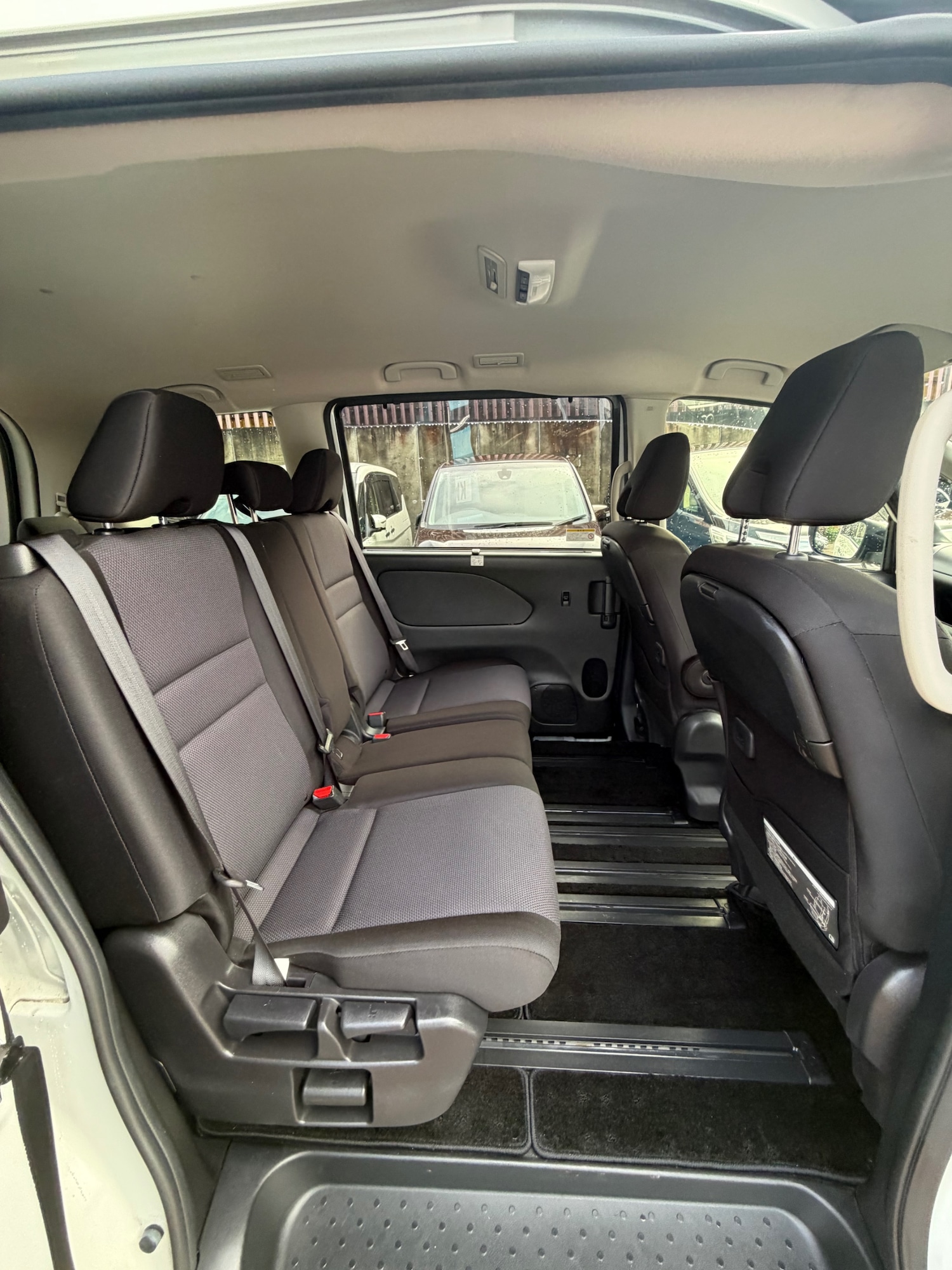 Used Nissan Serena 2020 for sale - 77478194: Photo 9