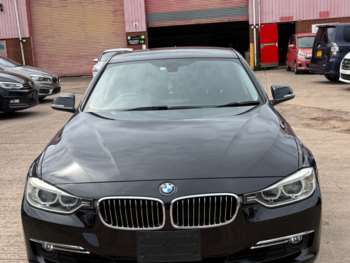 2013 - 320i Petrol luxury 2L