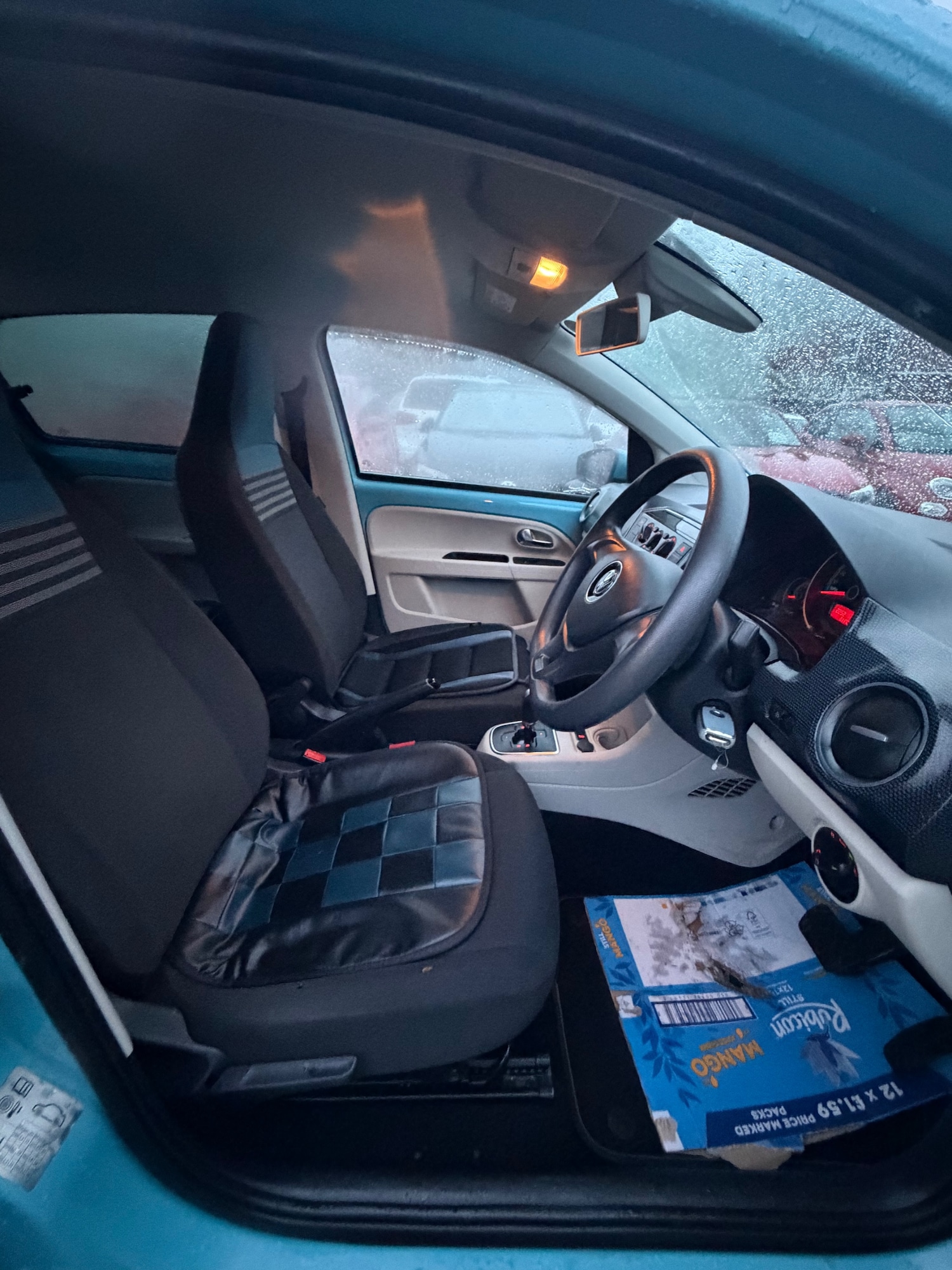 Used Volkswagen up! 2017 for sale - 77214728: Photo 8