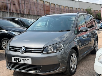 Used Volkswagen Touran 2013 for sale - 79102005: Photo