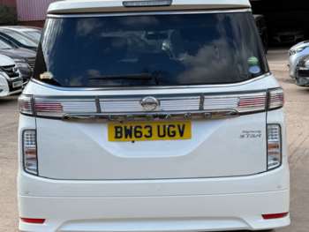 Used Nissan Elgrand  for sale - 73992435: Photo