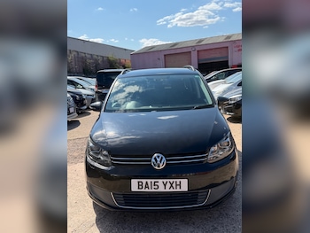 Used Volkswagen Touran 2015 for sale - 79471395: Photo