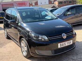 Used Volkswagen Touran 2015 for sale - 79471395: Photo