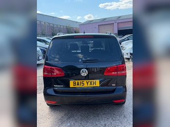 Used Volkswagen Touran 2015 for sale - 79471395: Photo