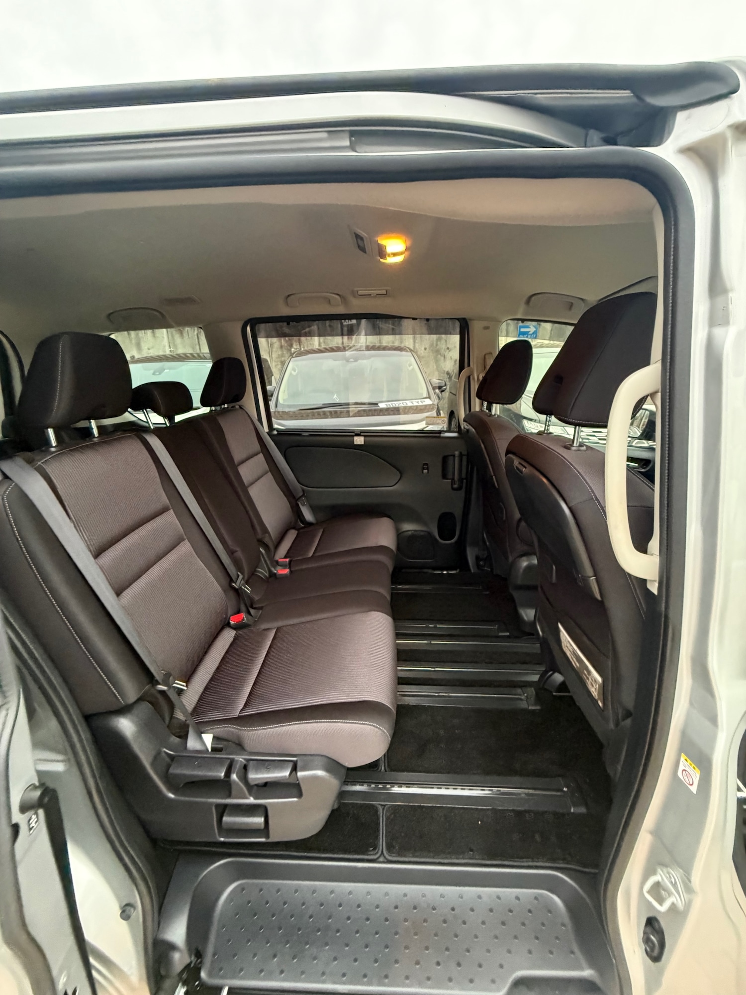 Used Nissan Serena 2021 for sale - 77992021: Photo 9