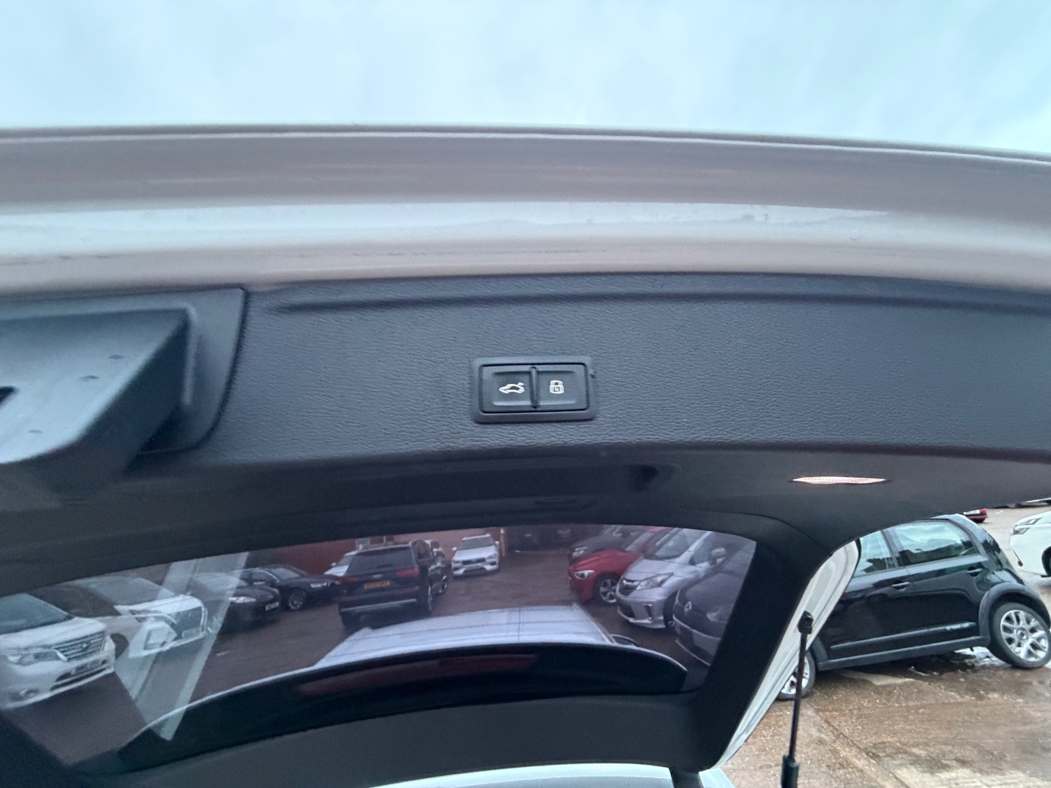 Used Audi A4 Avant 2018 for sale - 76974139: Photo 11