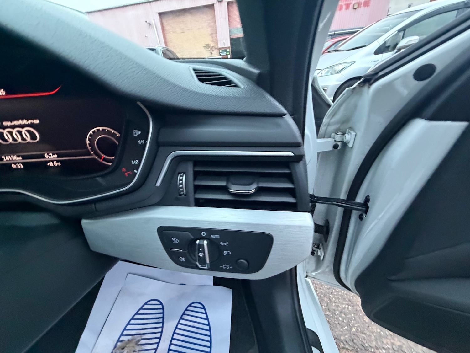 Used Audi A4 Avant 2018 for sale - 76974139: Photo 13