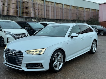 Used Audi A4 Avant 2018 for sale - 76974139: Photo