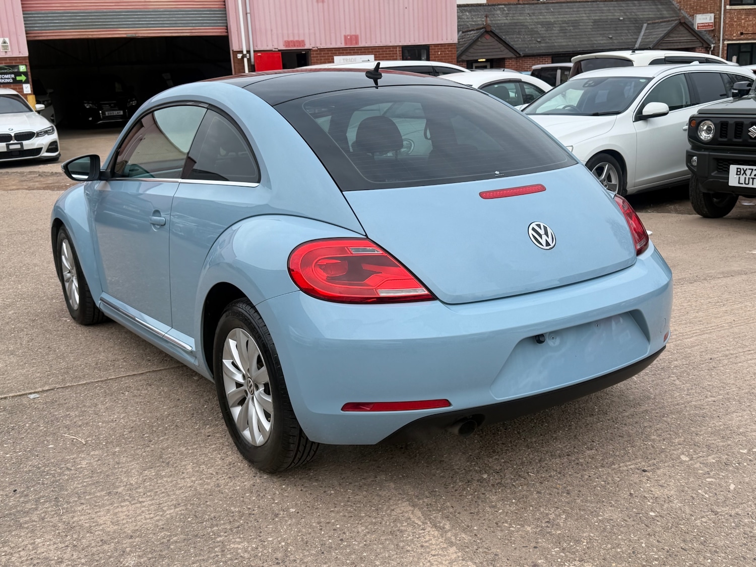 Used Volkswagen Beetle 2012 for sale - 77729975: Photo 5