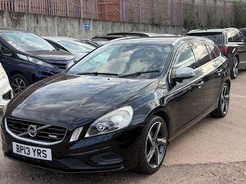 Used Volvo V60 2013 for sale - 79474933: Photo