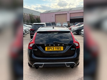 Used Volvo V60 2013 for sale - 79474933: Photo