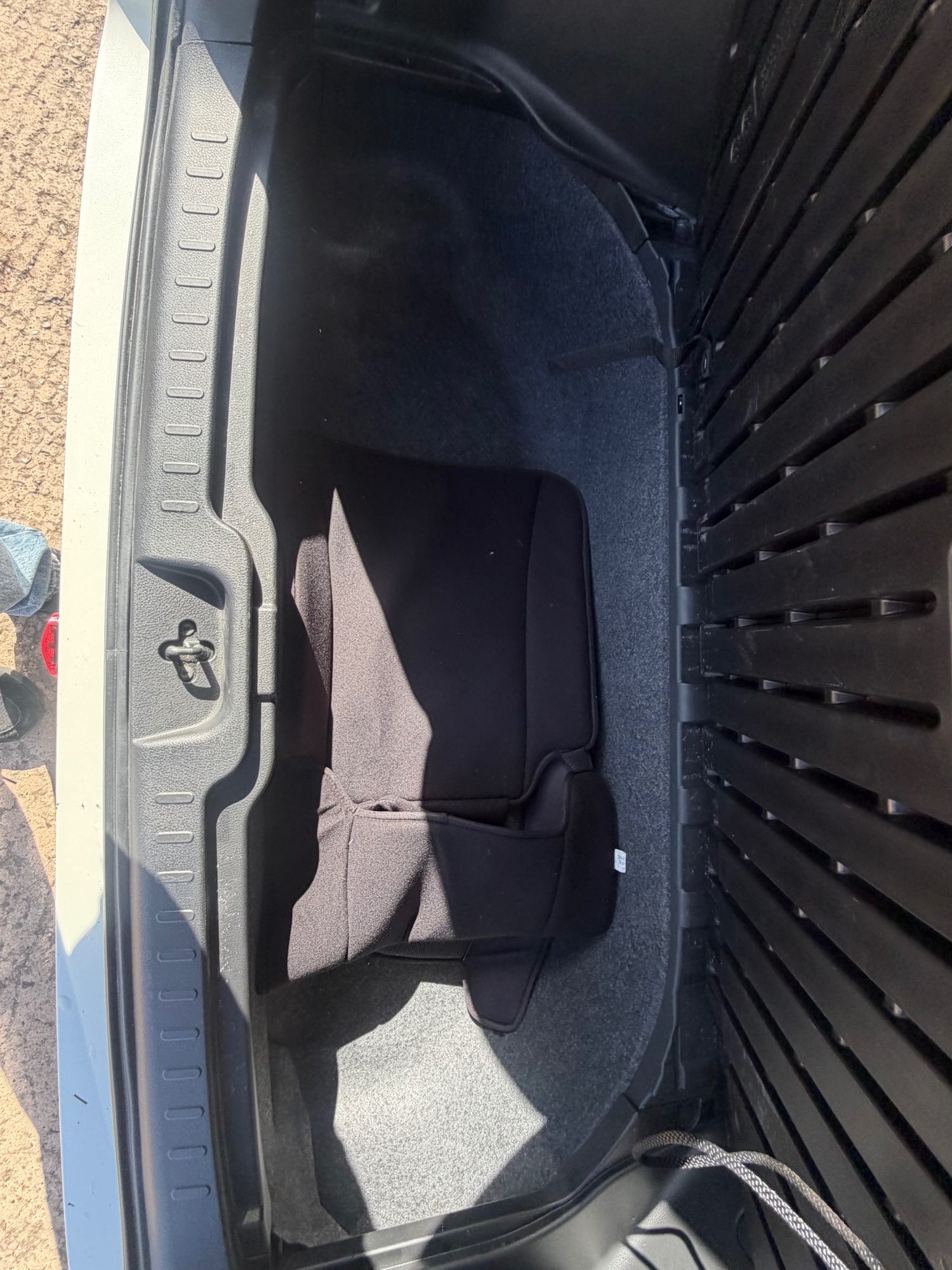 Used Nissan Serena 2016 for sale - 78045983: Photo 11