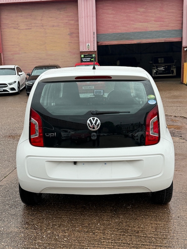 Used Volkswagen up! 2013 for sale - 76165301: Photo 4