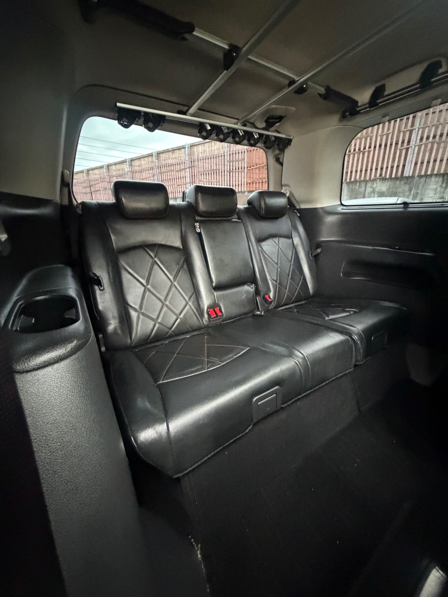 Used Nissan Elgrand 2016 for sale - 77733353: Photo 10