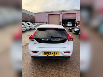 Used Volvo V40 2013 for sale - 77242871: Photo