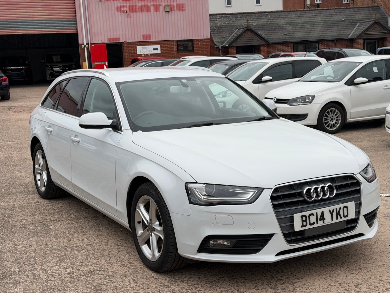 Used Audi A4 Avant 2014 for sale - 76082883: Photo 3