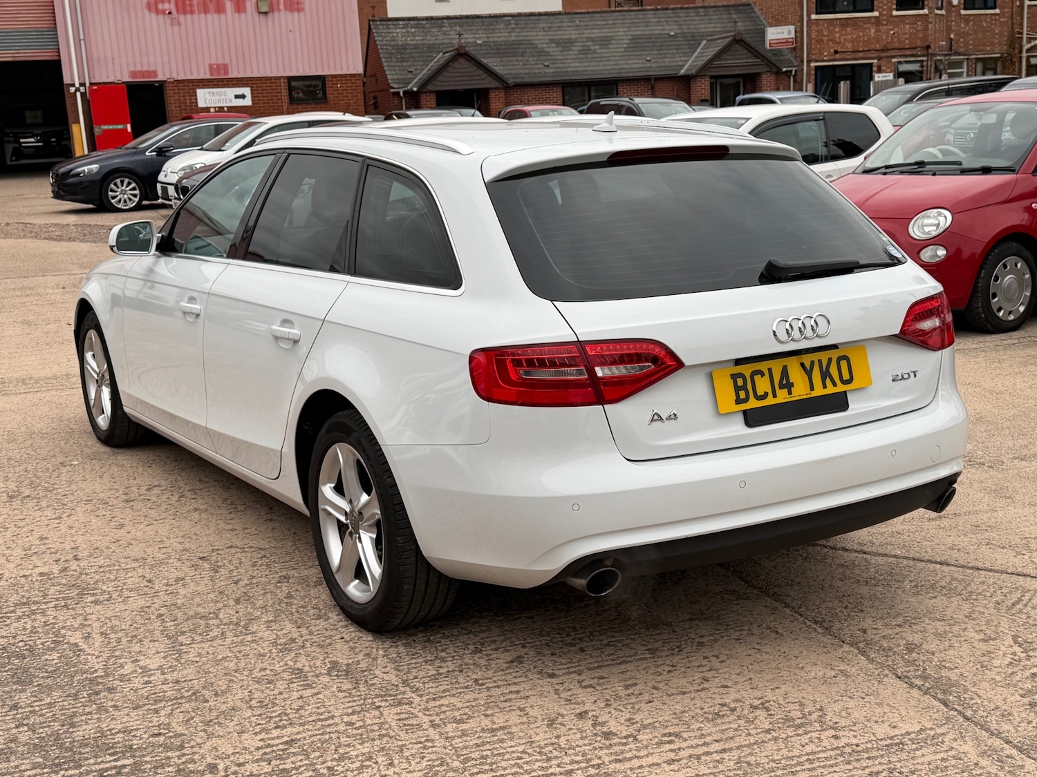 Used Audi A4 Avant 2014 for sale - 76082883: Photo 5