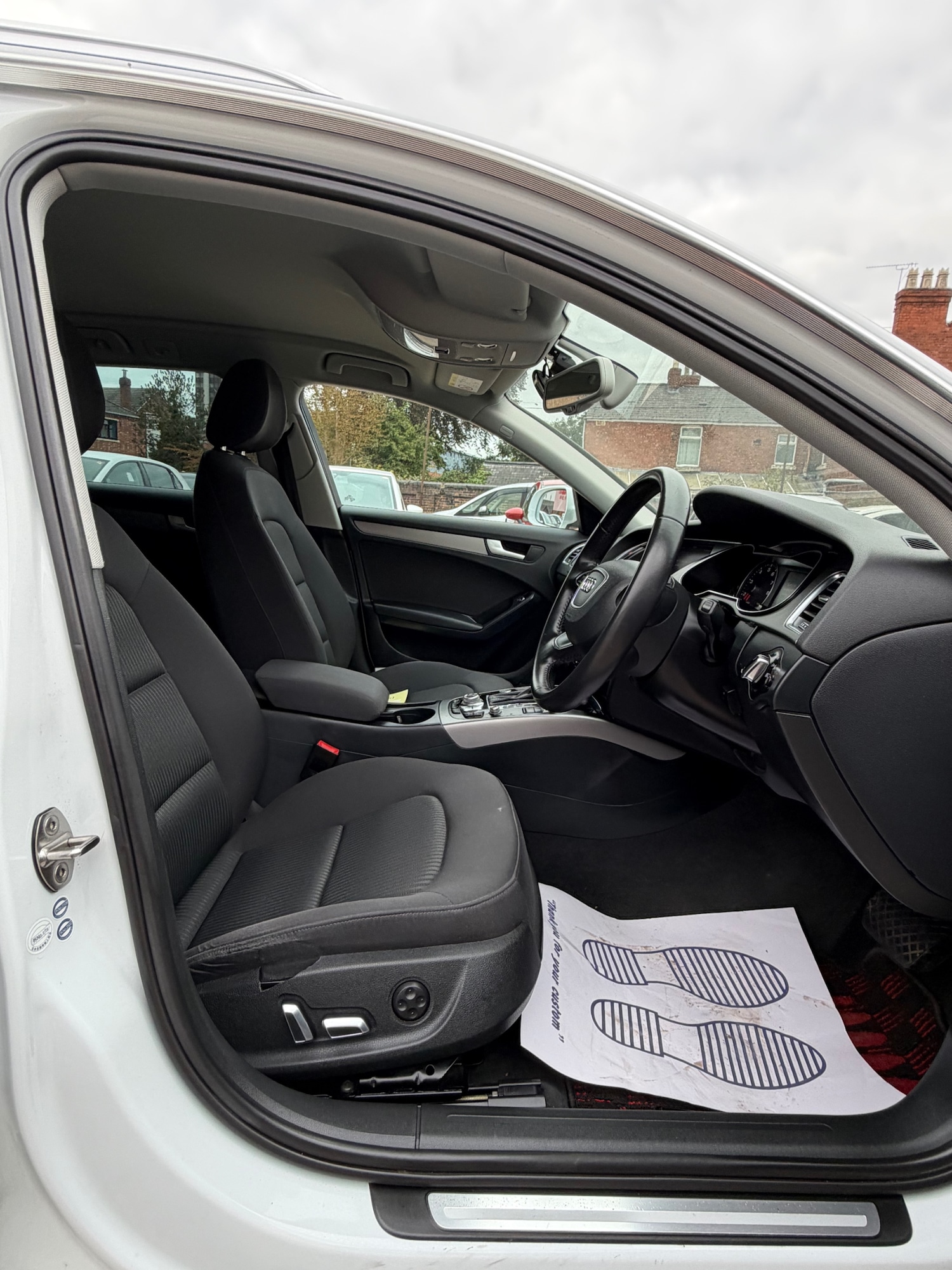 Used Audi A4 Avant 2014 for sale - 76082883: Photo 8