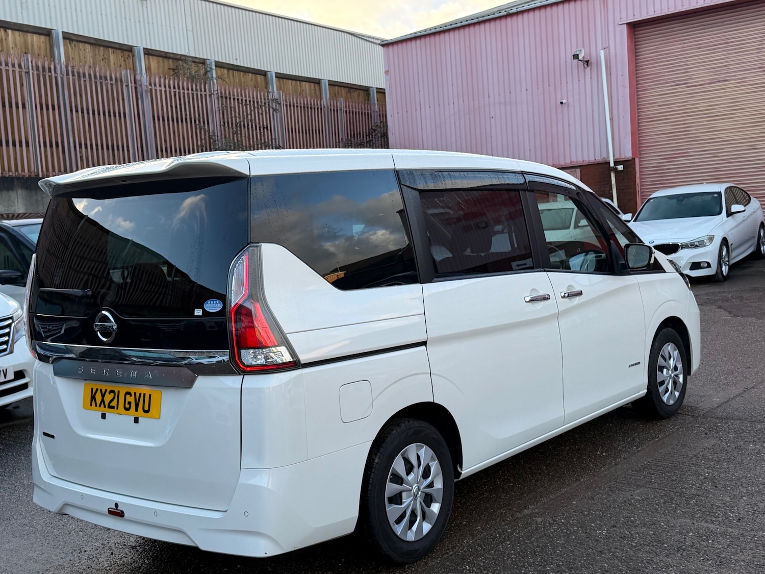 Used Nissan Serena 2021 for sale - 77008264: Photo 5