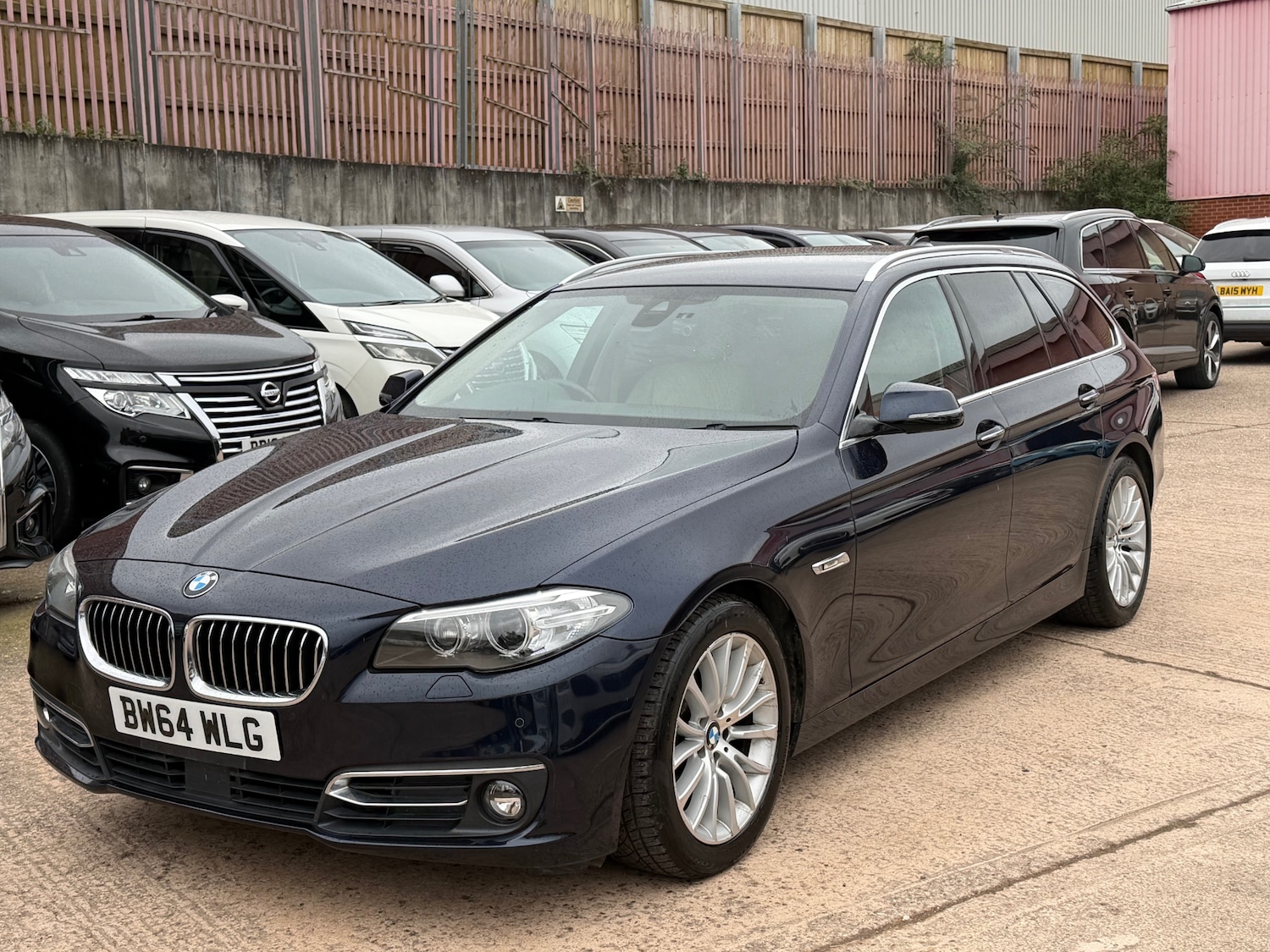 Used BMW 5 Series 2014 for sale - 77896719: Photo 2