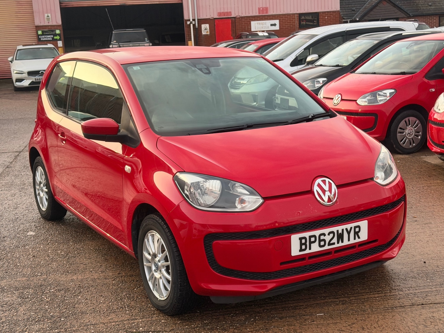 Used Volkswagen up! 2012 for sale - 77008931: Photo 2