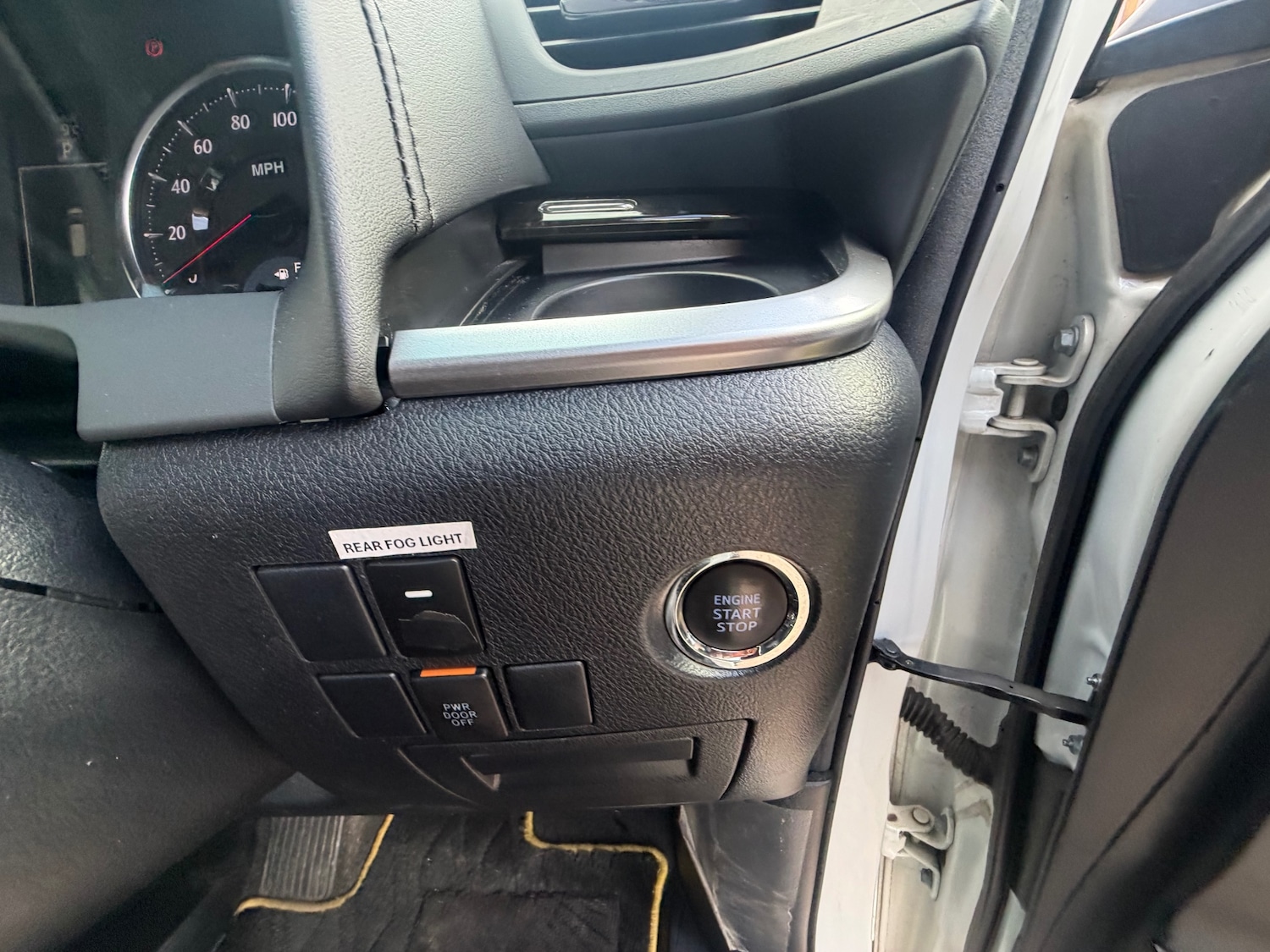 Used Toyota Vellfire 2016 for sale - 77872212: Photo 16